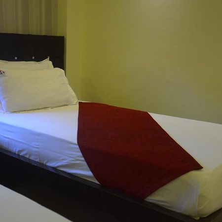Hotel Pritika Durgāpur 外观 照片