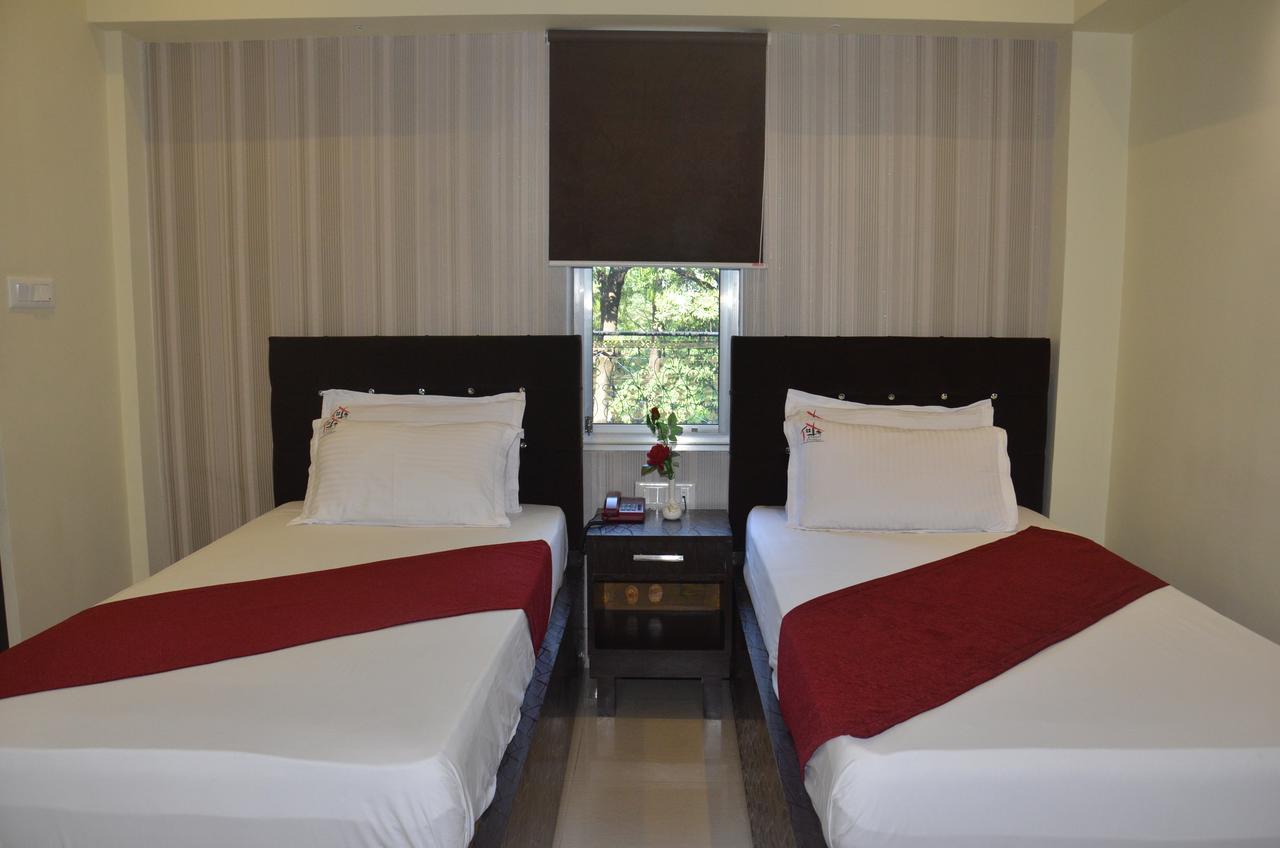 Hotel Pritika Durgāpur 外观 照片