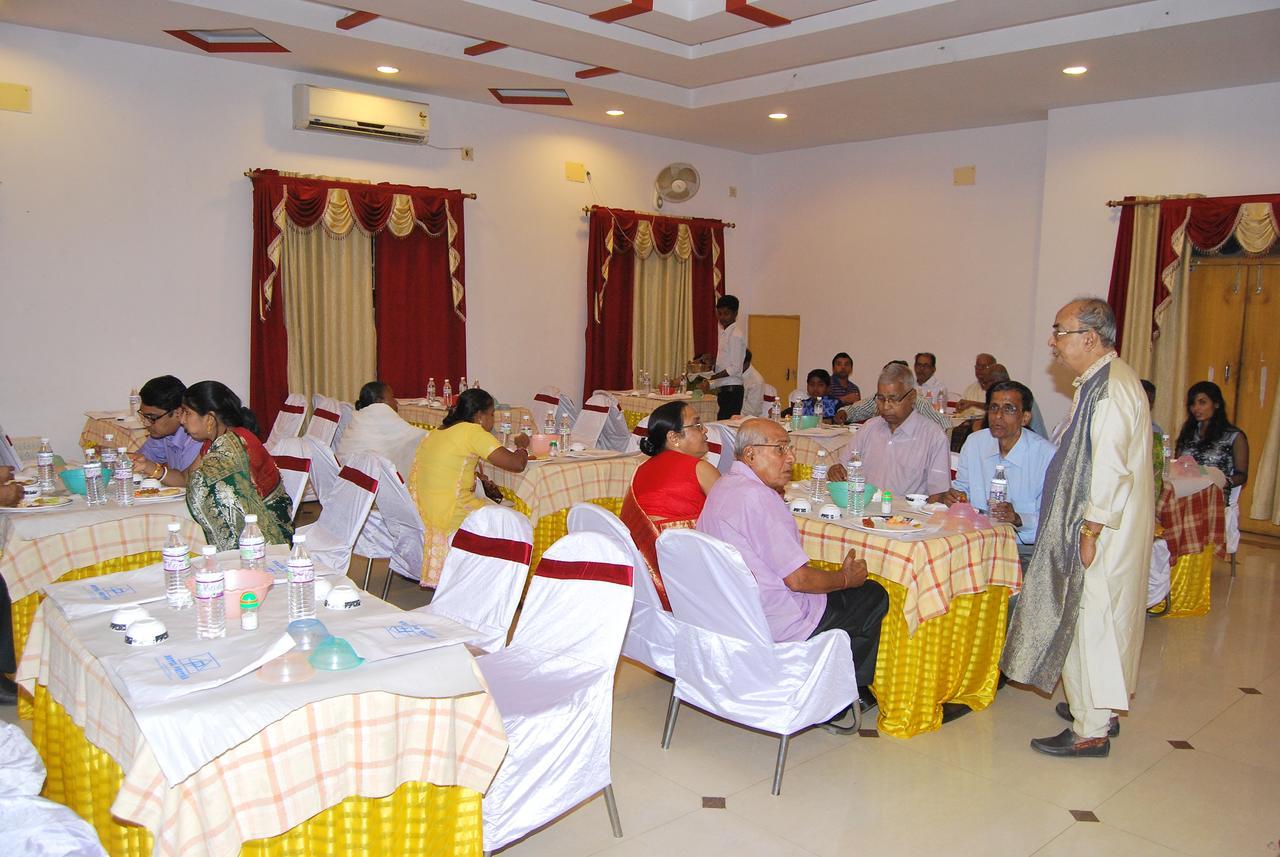 Hotel Pritika Durgāpur 外观 照片
