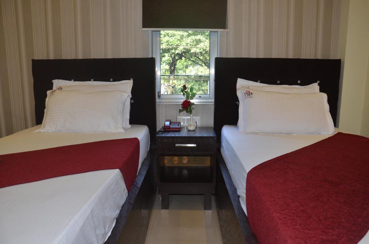 Hotel Pritika Durgāpur 外观 照片