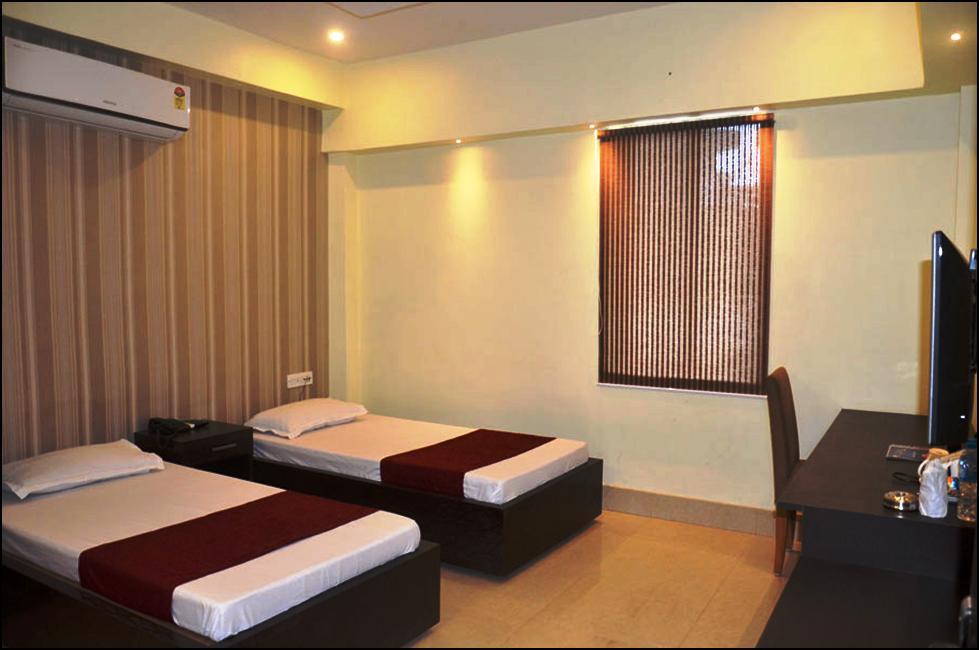 Hotel Pritika Durgāpur 外观 照片